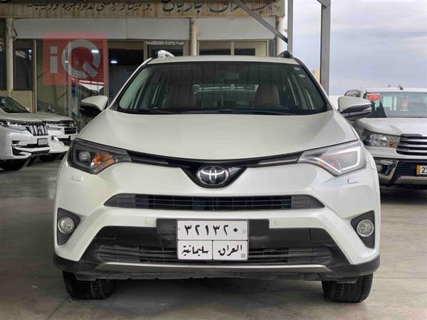 Toyota for sale in Iraq